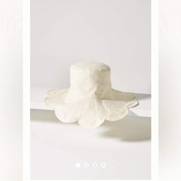 Flower Canvas Bucket Hat By Anthropologie in Ivory NWT - Picture 1 of 6